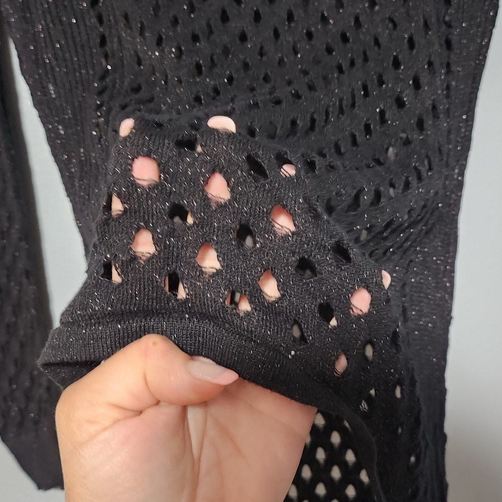 ROCK & REPUBLIC Black Metallic Open Knit Sweater Womens Small Long Sleeve Goth - Picture 5 of 11